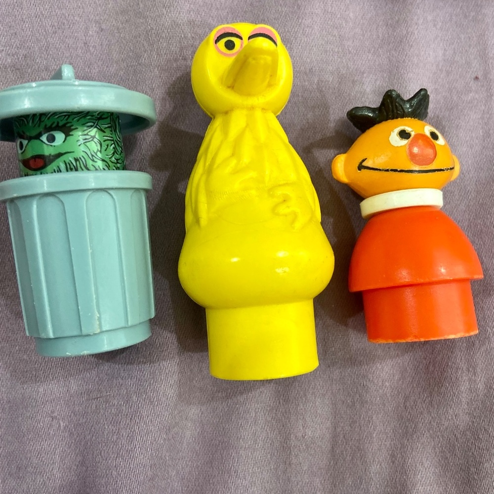 Vintage  fisher price CARS FIGURES Little People WOOD sesame street hard to find - Picture 3 of 5